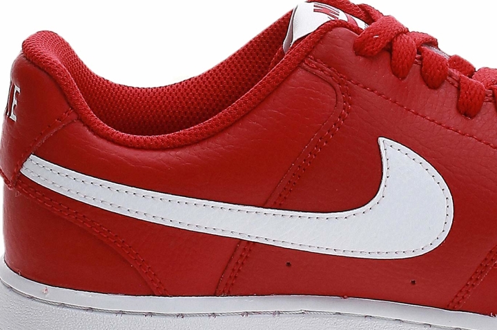 Nike Court Vision Low swoosh