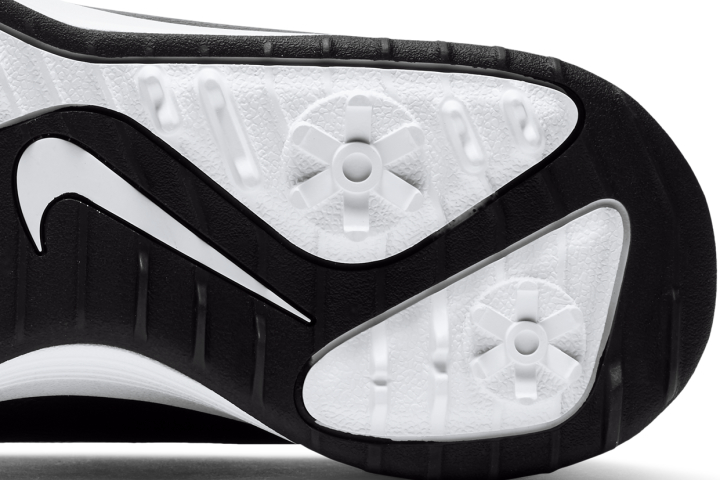 Nike Infinity G outsole with integrated spikes