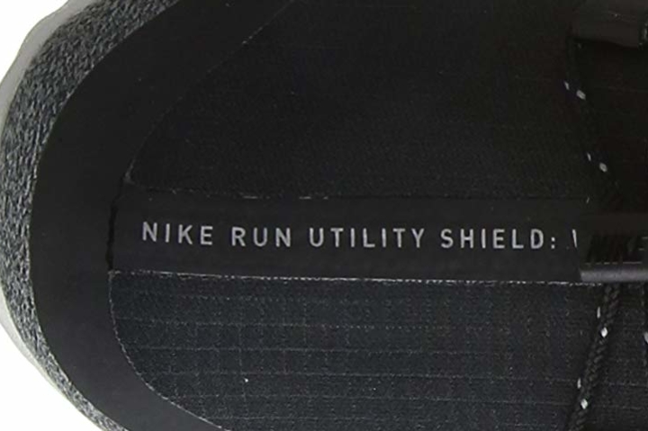 nike run utility shield rival