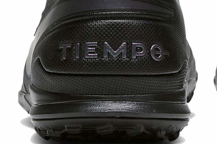 Nike Tiempo Legend 8 Academy Turf heel