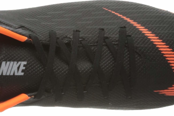 Nike Vapor 12 Academy Multi-Ground laces