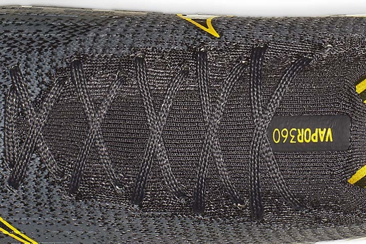 Nike Vapor 12 Elite Firm Ground laces