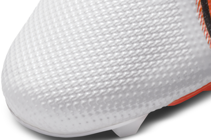Nike Vapor Edge Pro 360 toebox closeup