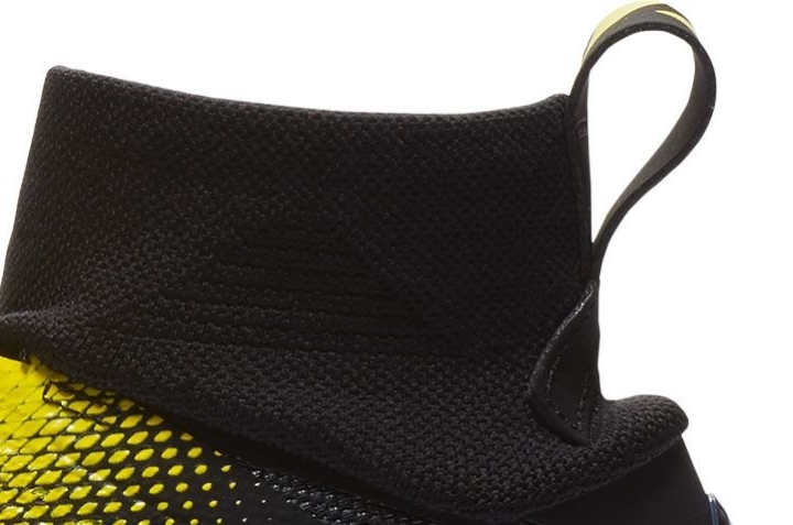 Nike Vapor Untouchable Pro 3 side collar