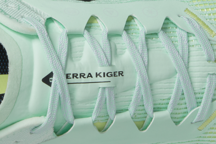 Nike Zoom Terra Kiger 8 lockdown