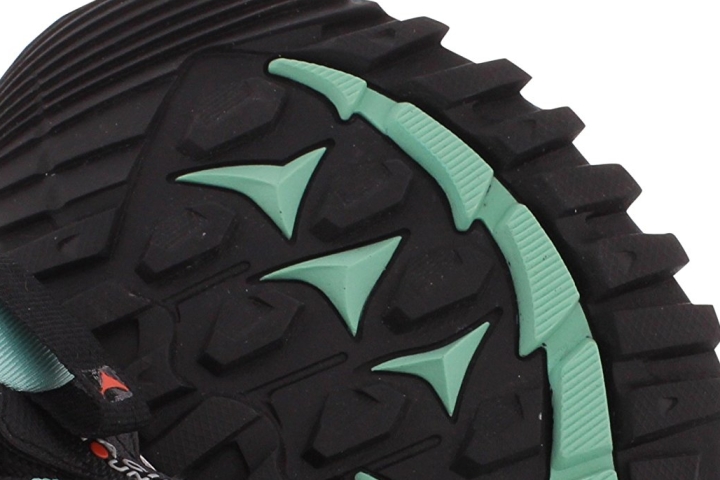 Pacific Mountain Ascend Provides traction and grip 