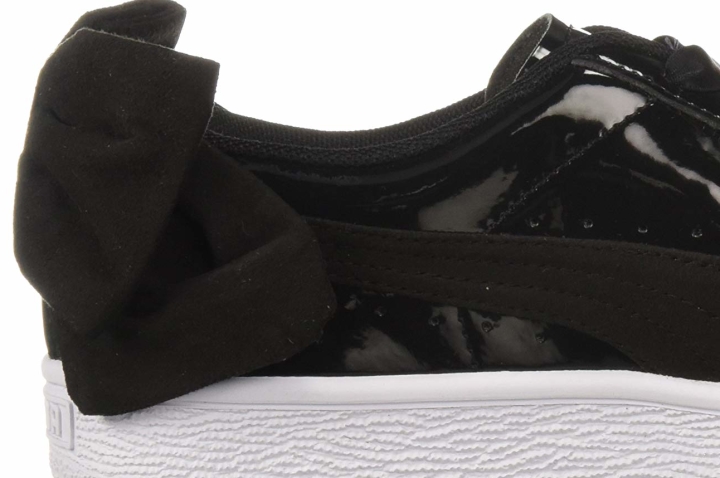 التحريك Puma Basket Bow sneakers in white + black (only $35) | RunRepeat التحريك