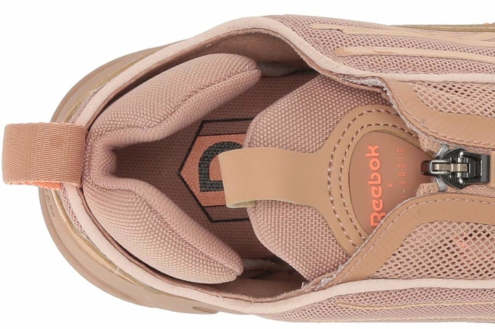 Reebok DMX Series 2200 Zip sneakers in 