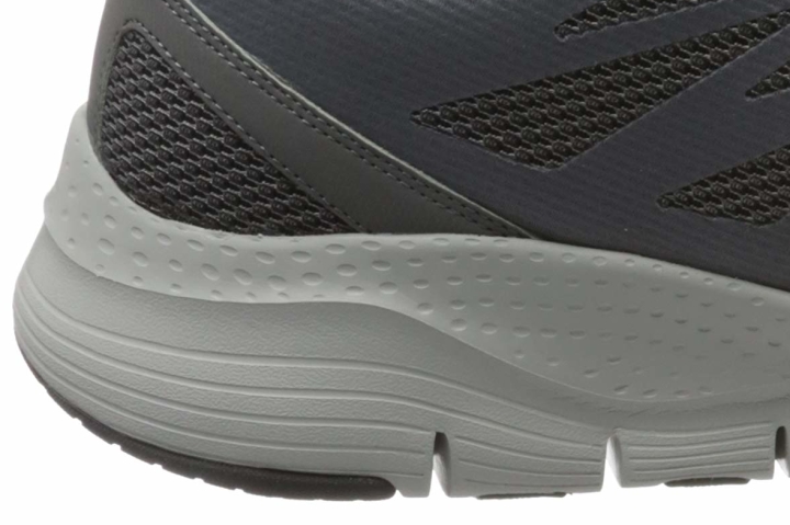 Skechers Arch Fit - Charge Back Stability1