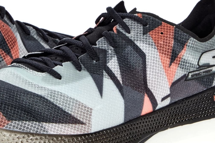 Skechers GOrun Speed Freek 