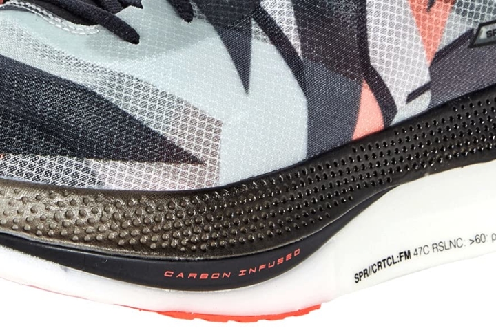 Skechers GOrun Speed Freek 