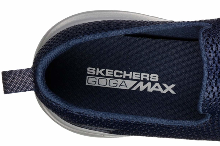 skechers goga max on the go