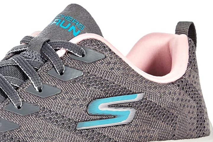 Skechers Max Cushioning Arch Fit Versatility