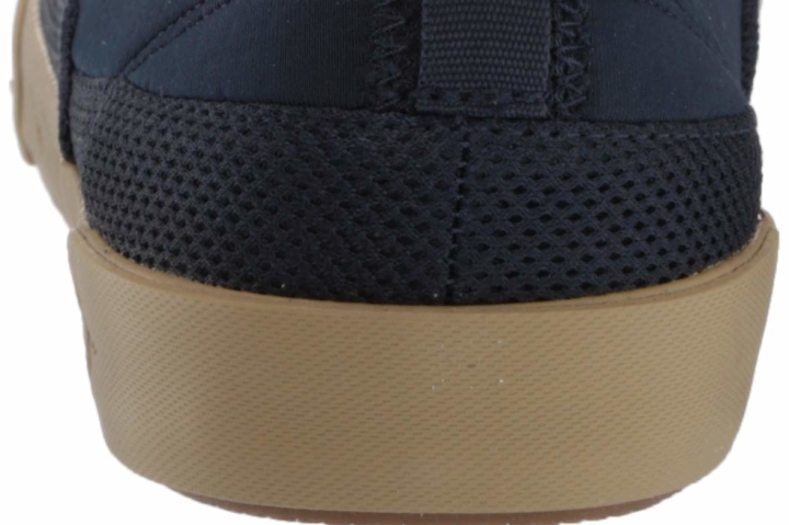 sperry maritime slip on
