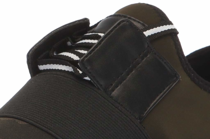 antics jogger sneakers