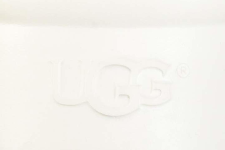 UGG Kinney Logo
