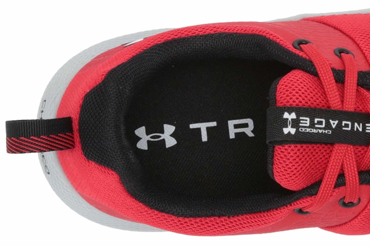 Under Armour Charged Engage Interior