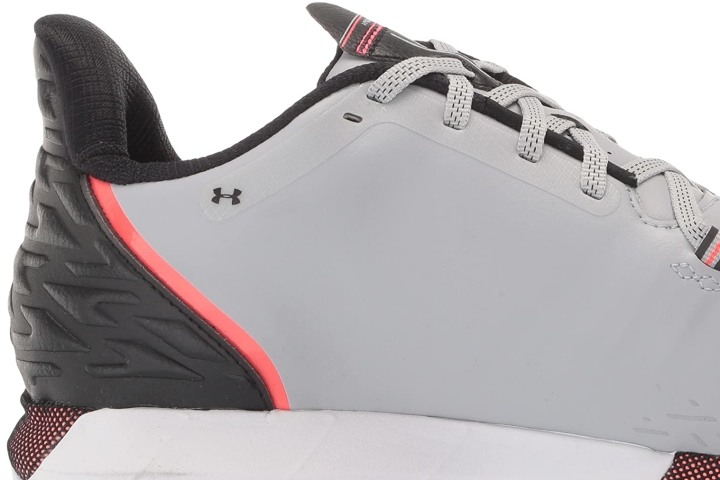 Under Armour HOVR Drive 2 looks