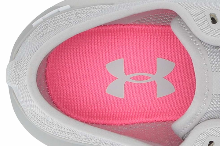 Under Armour TriBase Reign Insole1