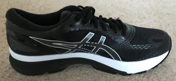 asics gel nimbus 21 vs kayano 26