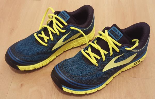 Brooks PureGrit 6 