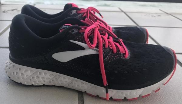 brooks women's glycerin 16 running shoes