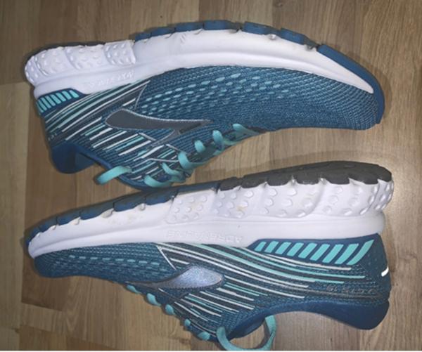 brooks adrenaline gts 19 runrepeat