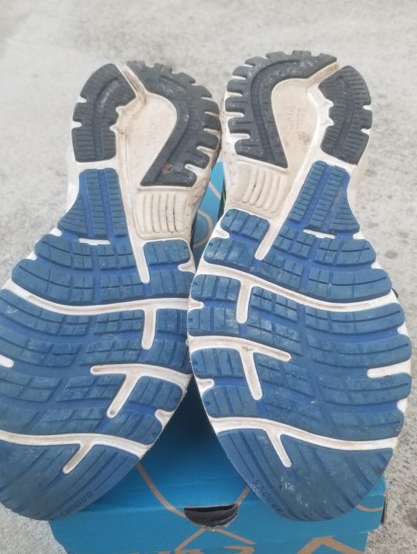brooks adrenaline gts 19 runrepeat