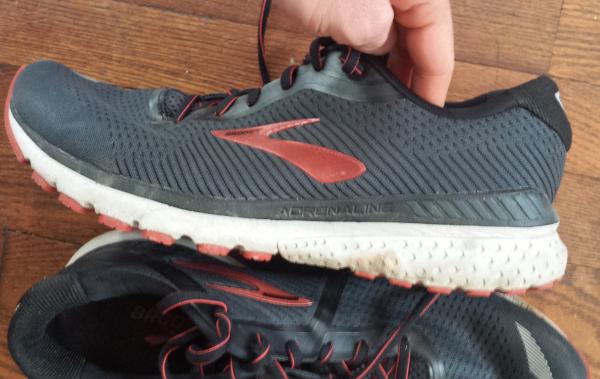 difference between brooks adrenaline 19 and 20