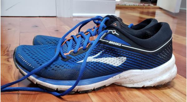 brooks launch 5 men's running shoes