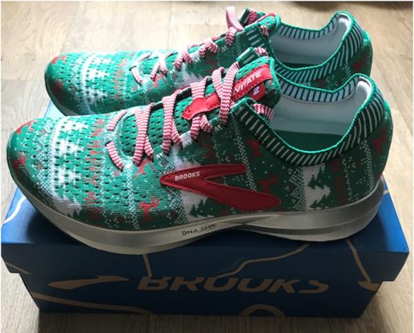 brooks ugly sweater running shoes