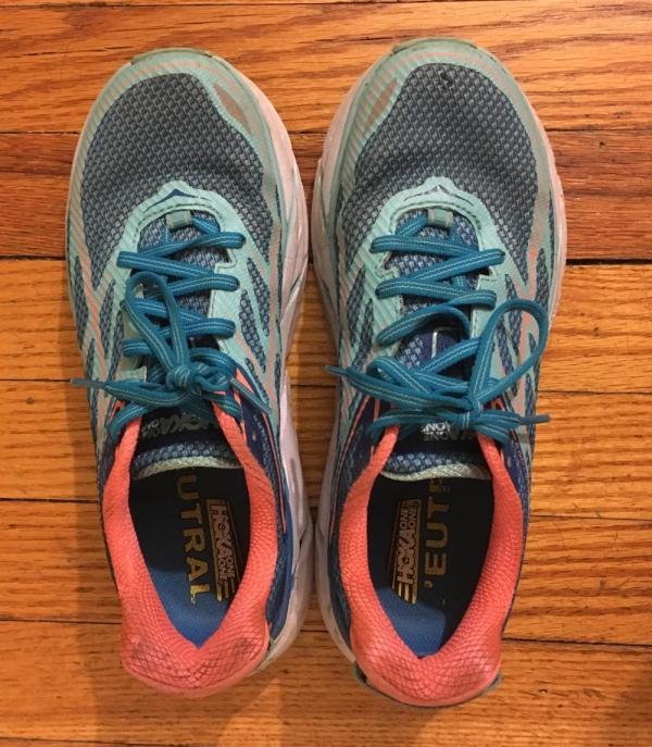 8 Reasons to/NOT to Buy Hoka One One Clifton 3 (Apr 2021) | RunRepeat