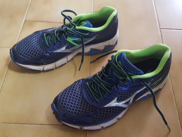 mizuno wave connect