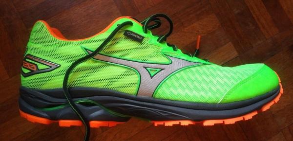 mizuno wave elevation green