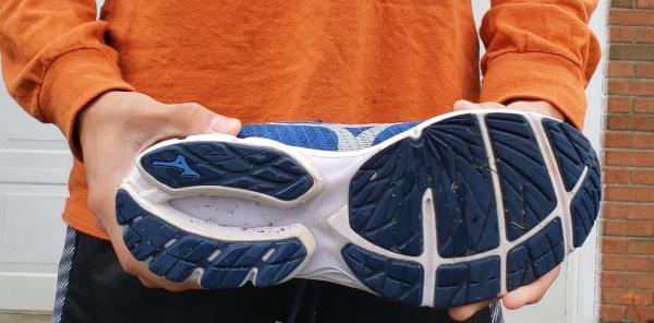 mizuno wave sky 3 runrepeat
