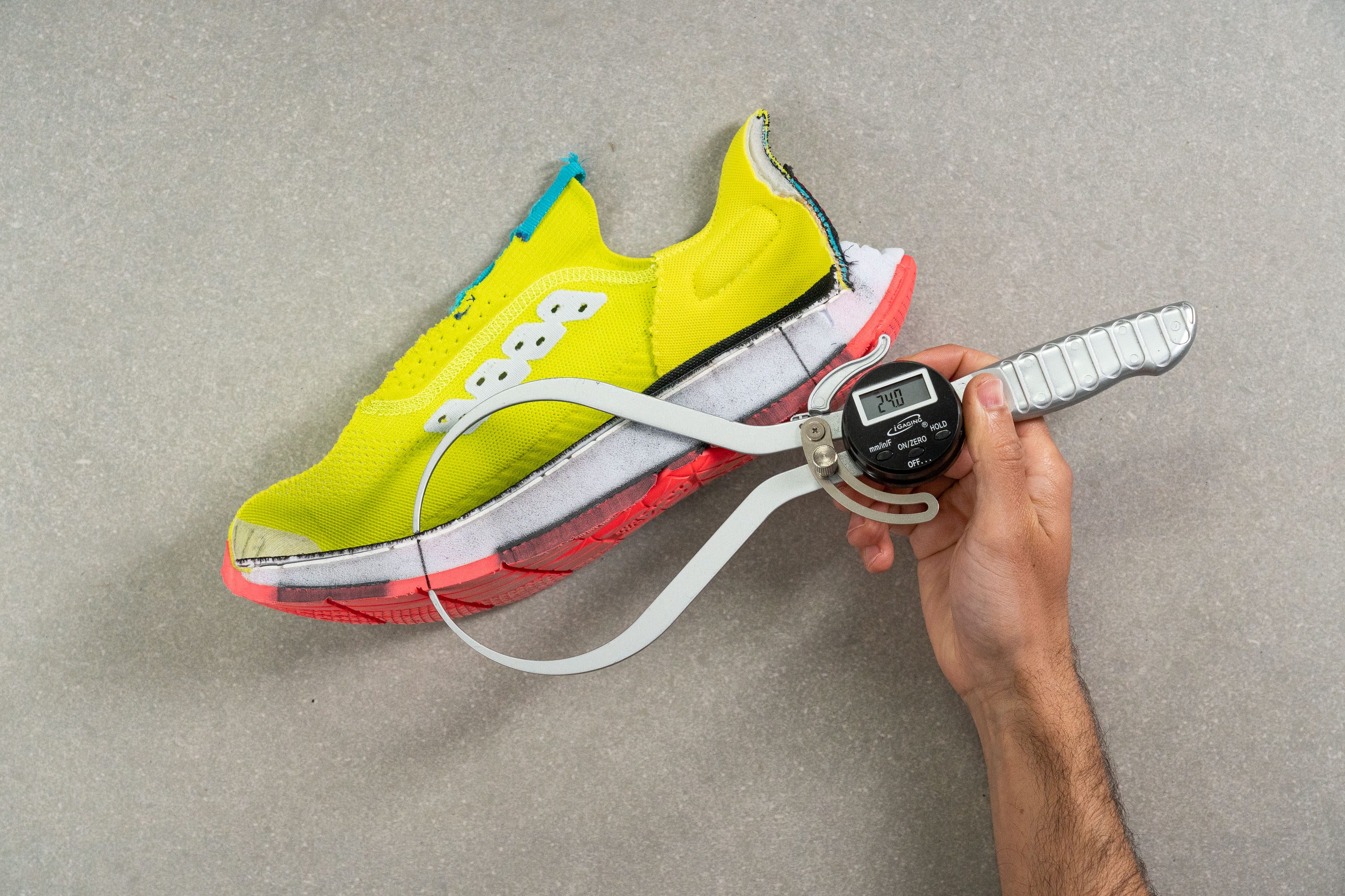 hoka one one carbon x runrepeat