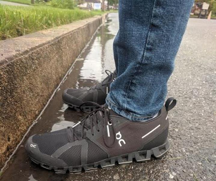 On cloud shop waterproof shoes review