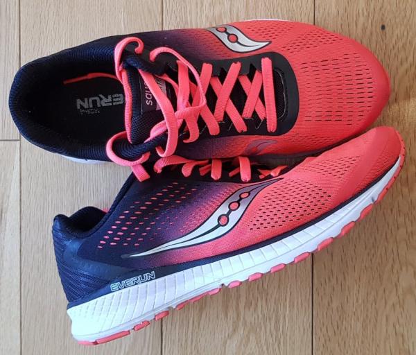 saucony breakthru opiniones