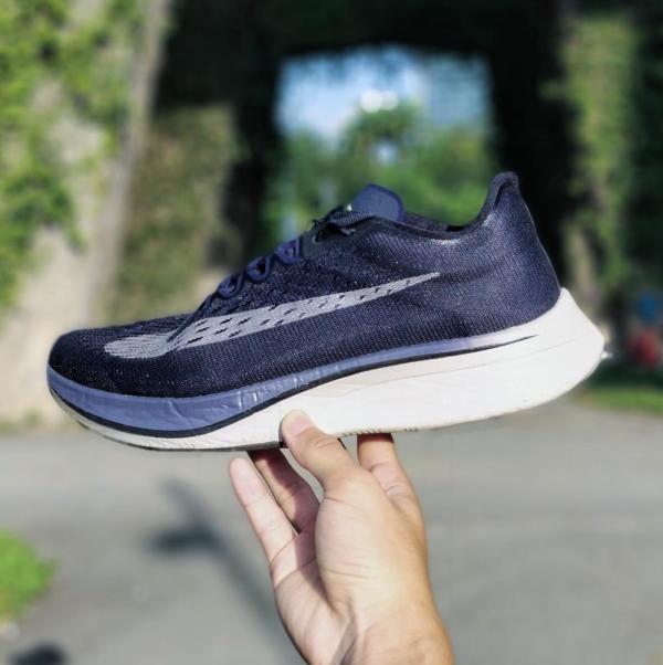 review nike vaporfly 4