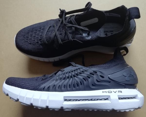 under armour hovr phantom black white