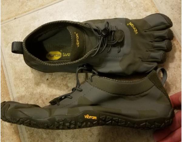 vibram five fingers v aqua